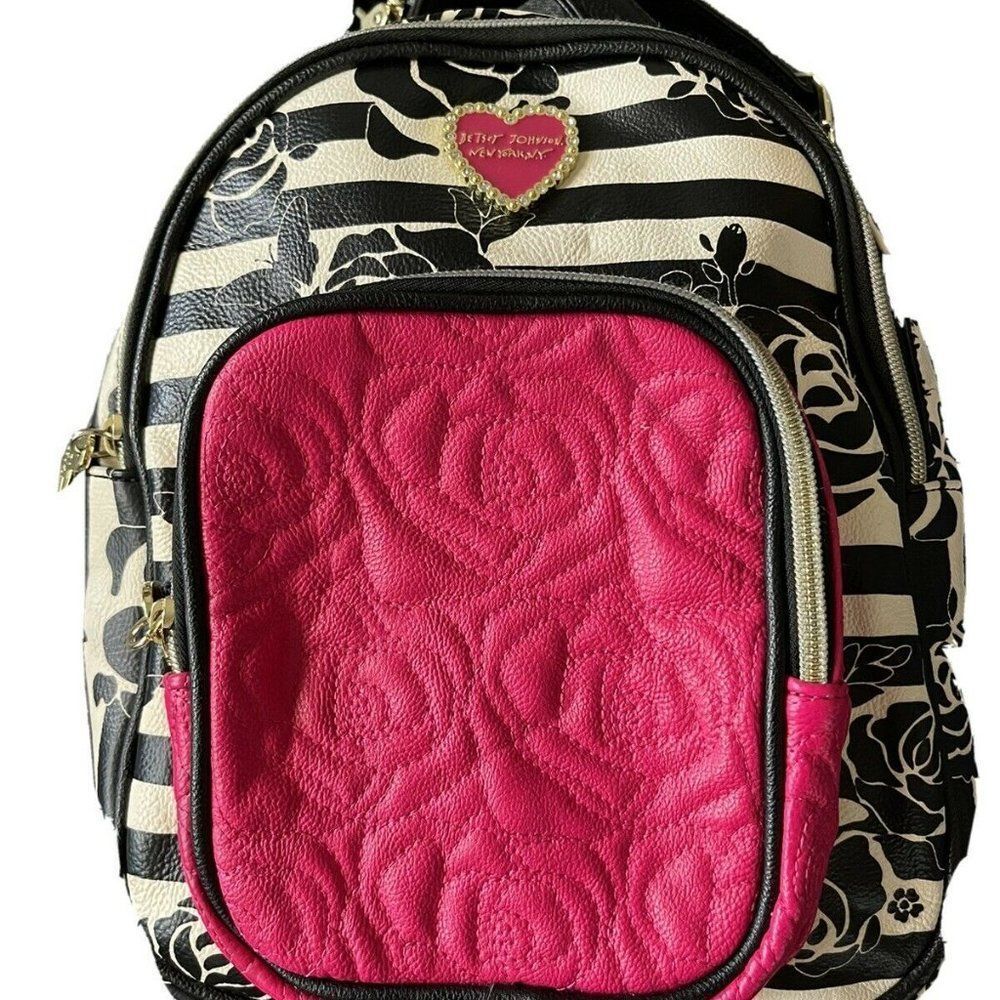 BETSEY‎ JOHNSON SIGNATURE BACKPACK FLORAL MEDIUM CO